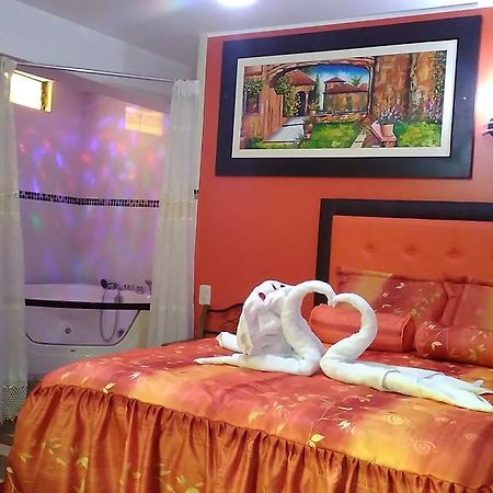 Hotel Residencial El Eden De Adan Y Eva アンダワイラス エクステリア 写真