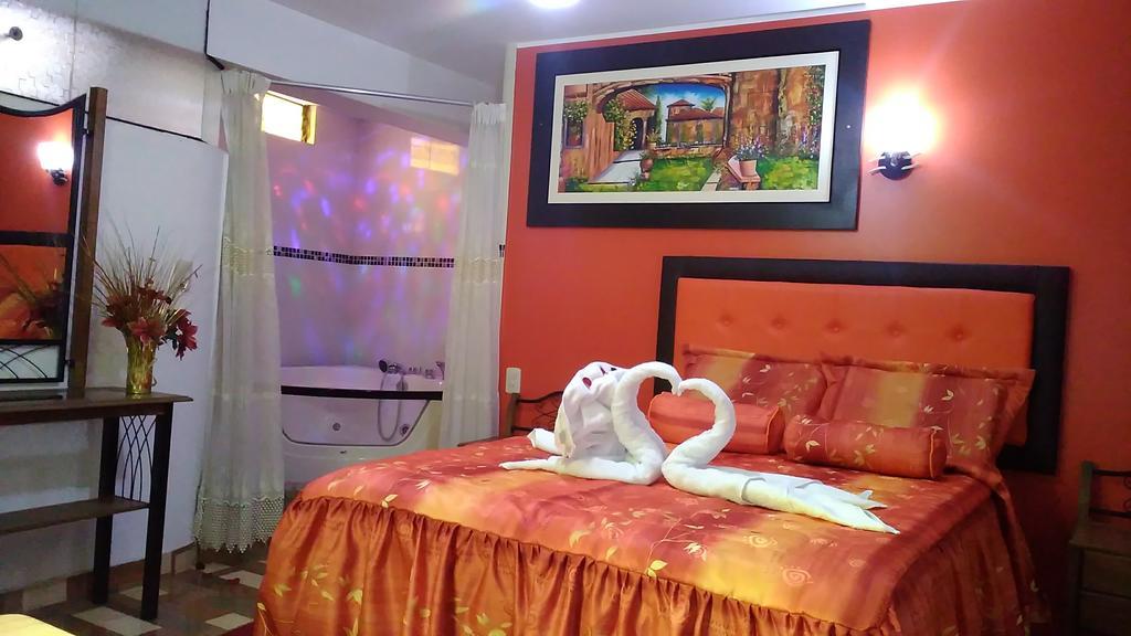 Hotel Residencial El Eden De Adan Y Eva アンダワイラス エクステリア 写真